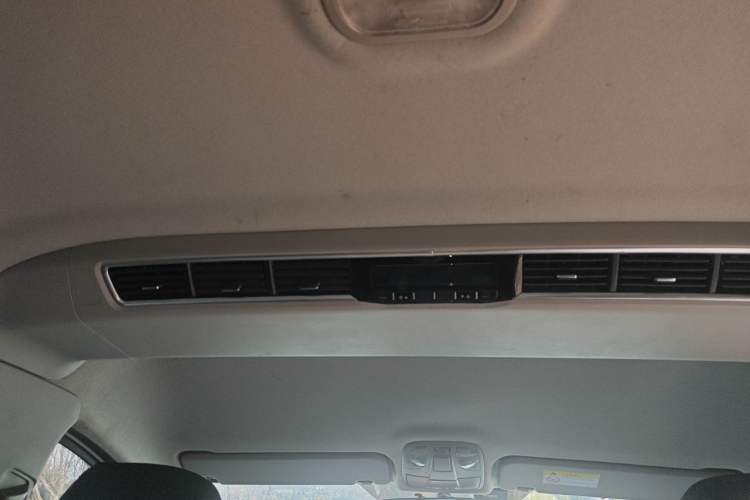 Used JAC Refine M4 2021 2.0L Manual Commercial Edition
