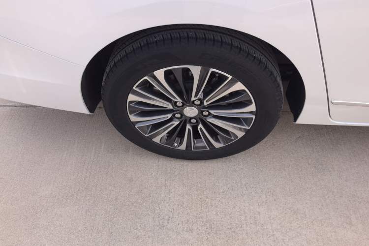 Used Buick GL8 2022 ES Landtrek 653T Flagship Model
