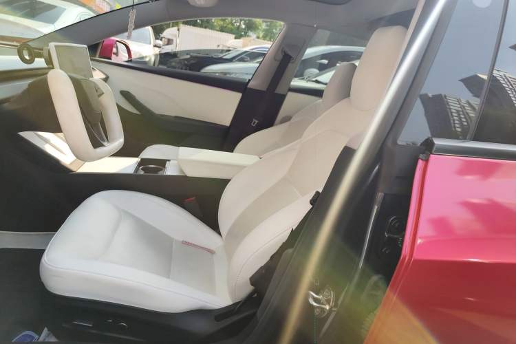 Used Tesla Model 3 2023 Rear-Wheel-Drive Version