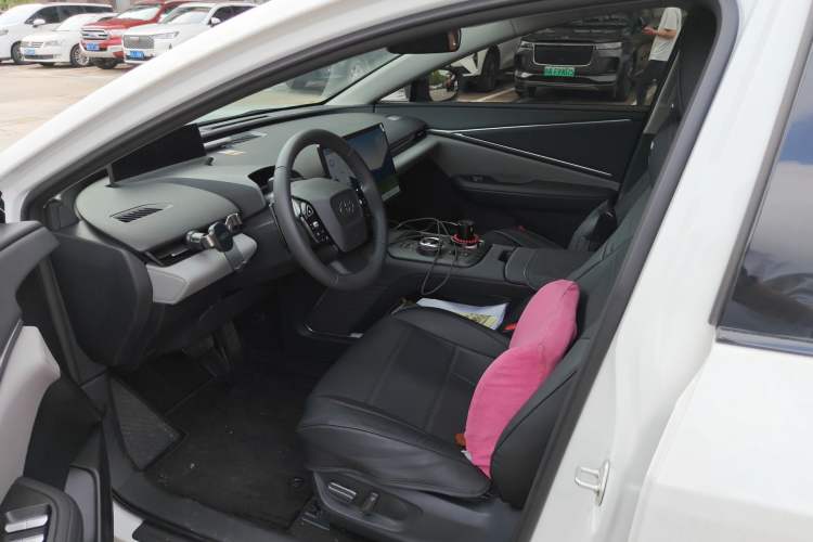 Used Toyota bZ5 2025 Model 550 PRO Driver Seat