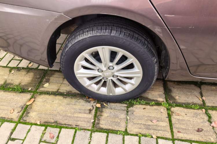 Used Geely Auto Diamond 2016 1.5L Manual Elite Edition