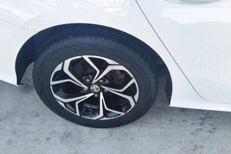 Used MG 5 2021 Revised Version 180 DVVT CVT Youth Luxury Edition Right Rear Wheel Hub