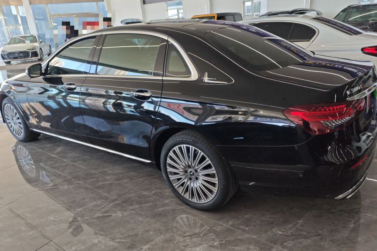 Used Mercedes-Benz E-Class 2023 Updated E 300 L Fashion Edition
