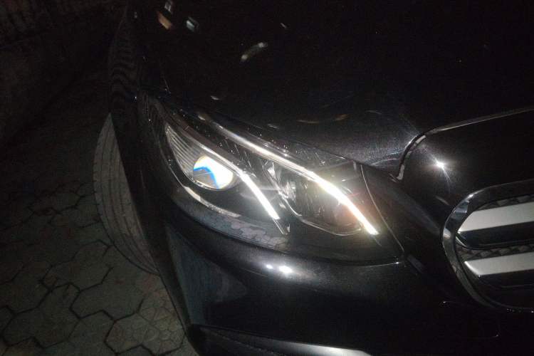 Used Mercedes-Benz E-Class 2017 E 300 L Sporty and Stylish Model