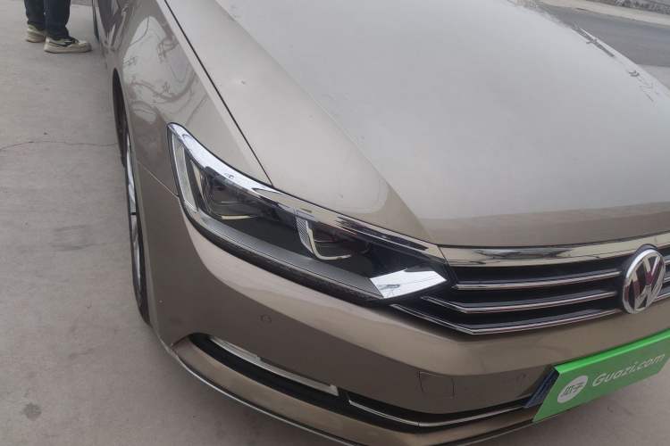 Used Volkswagen Magotan 2017 380TSI DSG Luxury Model
