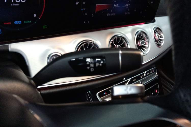 Used Mercedes-Benz E-Class (Import) 2021 E 260 Coupe