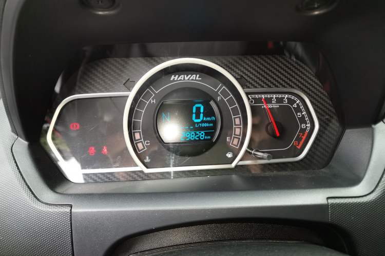 Used Haval H1 2016 Red Label 1.5L AMT Comfort Model