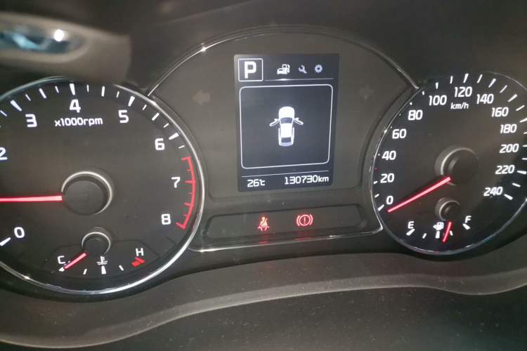 Used Kia K3 2016 1.6L Automatic GLS Odometer Close Up