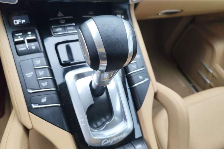 Used Porsche Cayenne 2014 Cayenne Platinum Edition 3.0T