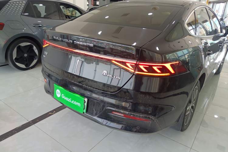 Used BYD Qin PLUS 2021 DM-i 120KM Flagship Model Rear Right 45 Deg