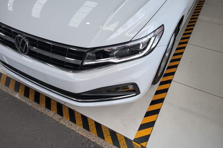 Used Volkswagen Bora 2021 1.5L Automatic Elite Smart Connect Edition
