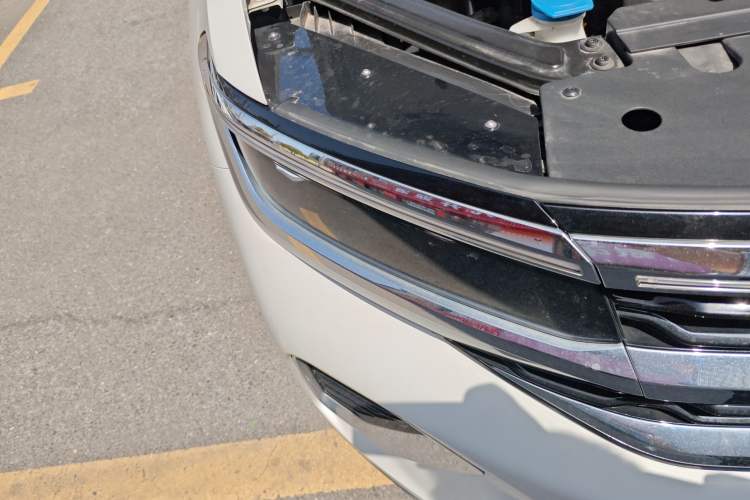 Used Volkswagen Talagon 2023 Facelift 380TSI All-Wheel-Drive Luxury Jiajing Pro 6-Seater Right Front Headlight