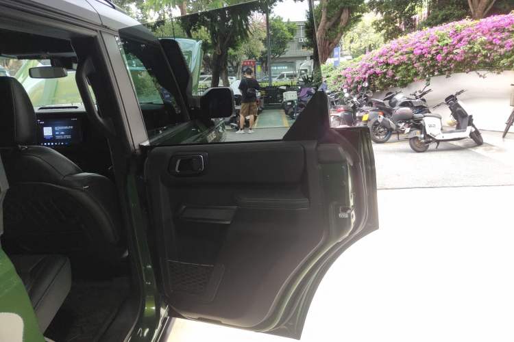 Used Ford Bronco 2024 2.3T Everglades
