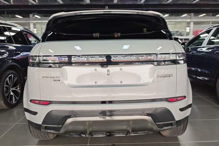 Used Land Rover Range Rover Evoque 2022 Facelifted Aurora L 249 PS R-Dynamic Luxury Edition