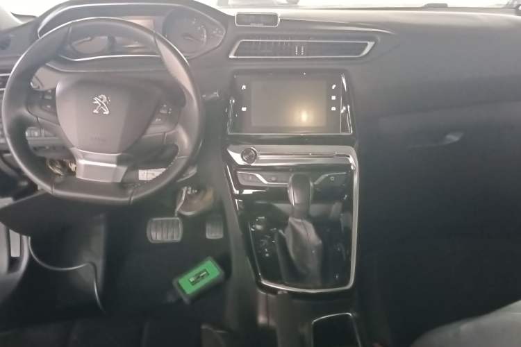 Used Peugeot 308 2016 1.6L Automatic Luxury Edition