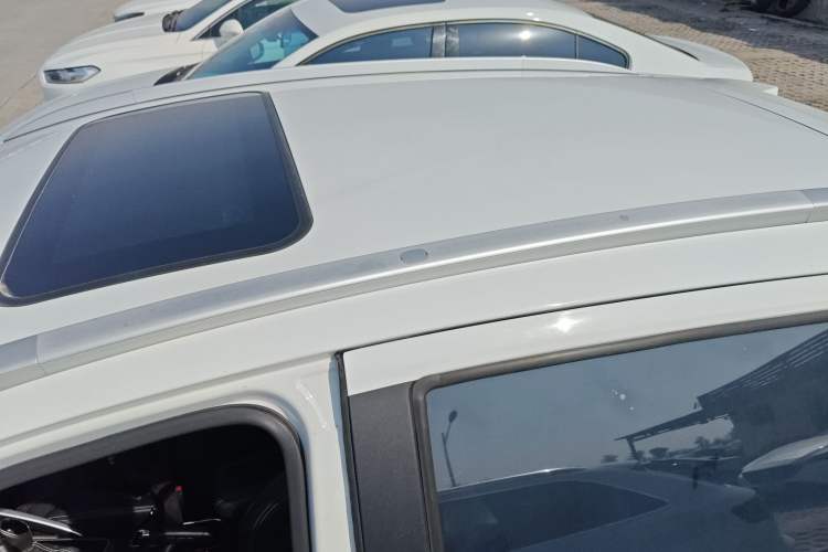 Used Geely Auto Vision X3 2017 1.5L Automatic Luxury Model
