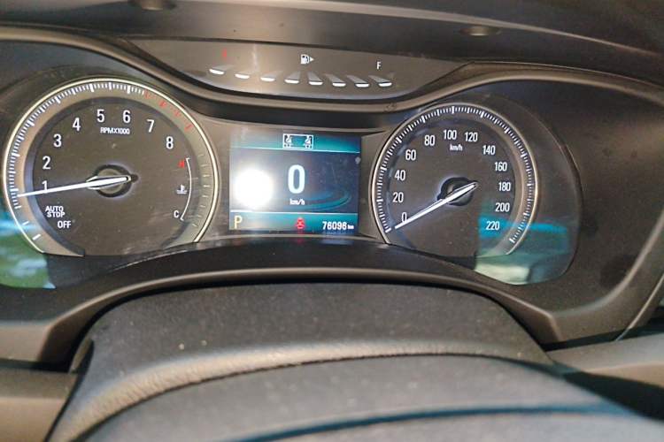 Used Buick GL6 2018 18T 6-Seater Prestige Model

