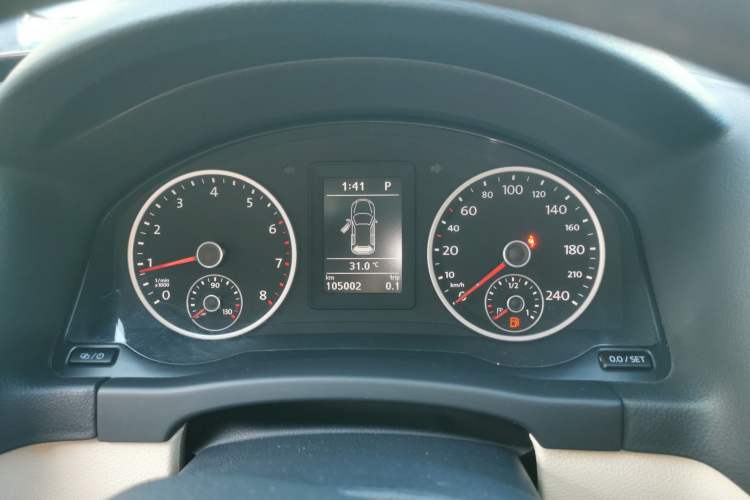 Used Volkswagen Tiguan L 2015 1.8TSI Automatic Two-Wheel Drive Trend Edition
