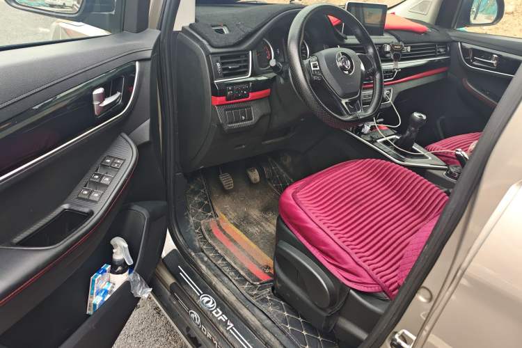 Used FORTHING SX6 2019 1.6L Manual Luxury Model China VI Standard
