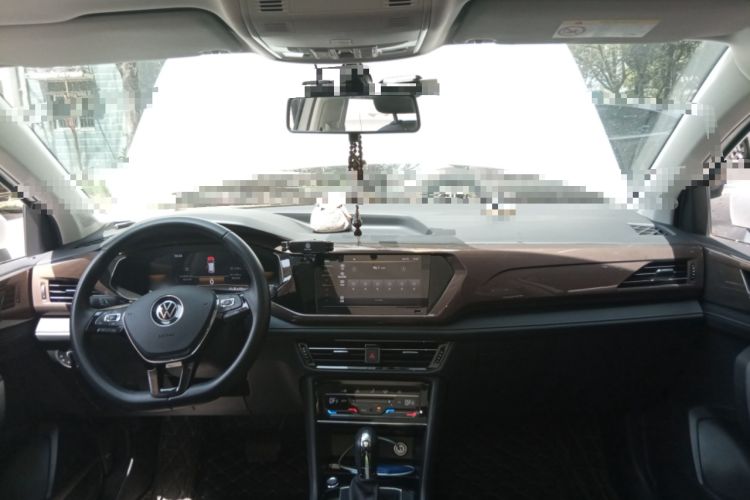 Used Volkswagen Tharu 2022 280TSI Two-Wheel Drive Comfort Edition Center Console