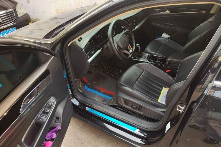 Used Volkswagen Passat 2023 330TSI Starry Elite Edition
