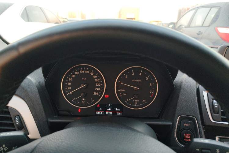 Used BMW 2 Series 2015 218i