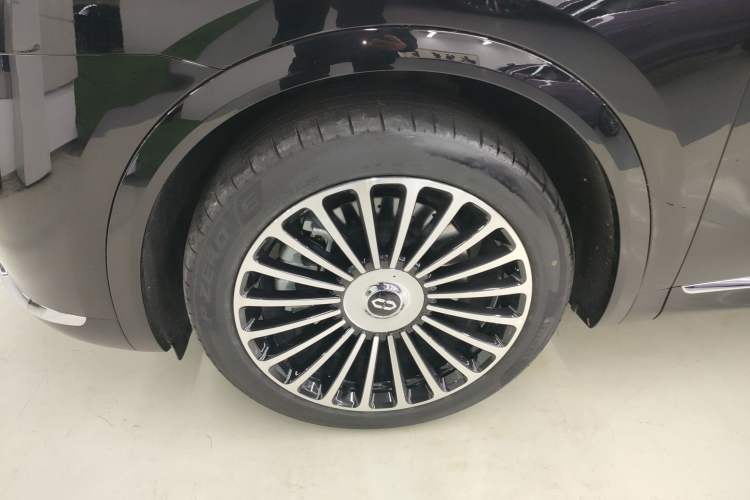 Used Hima AITO M8 2025 Extended-Range Max+ Version 53.4 kWh 5-Seater Edition