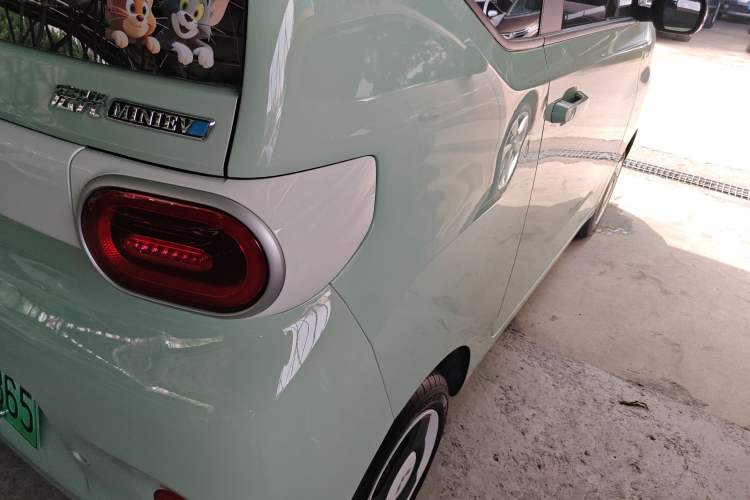 Used Wuling Hongguang MINIEV 2024 3rd Generation 215km Youth Edition
