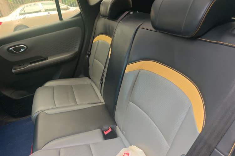 Used AION Y 2022 70 Intelligent Edition Lithium Iron Phosphate Left Rear Seat