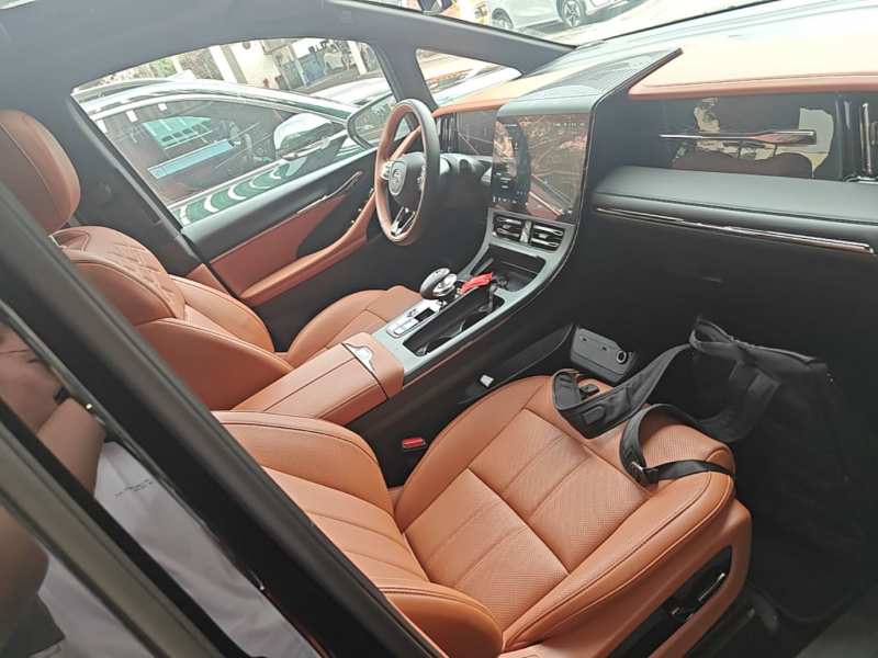 Used GAC Trumpchi Xiangwang M8 2026 Model Zongshi Deluxe Edition — 24