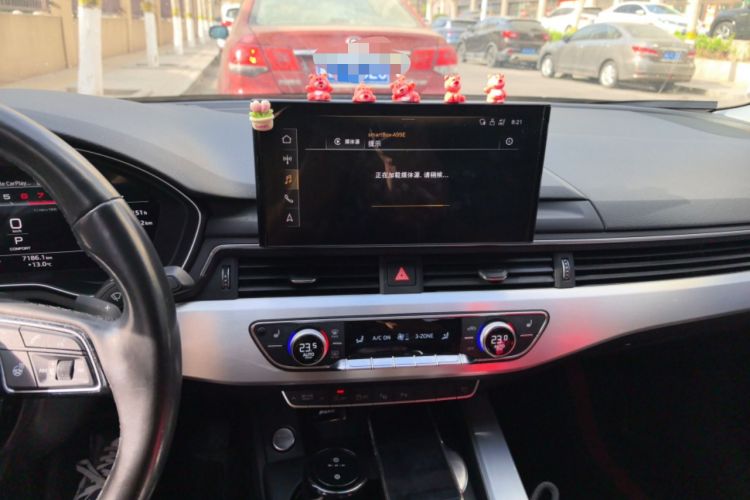 Used Audi A4L 2022 40 TFSI Luxury Dynamic Model
