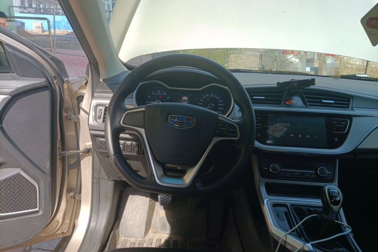 Used Geely Auto Emgrand GL 2018 1.4T Manual Elite Smart Connectivity Version Steering Wheel