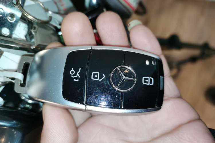 Used Mercedes-Benz E-Class (Import) 2023 Restyled E 260 Fashion Sport Edition
