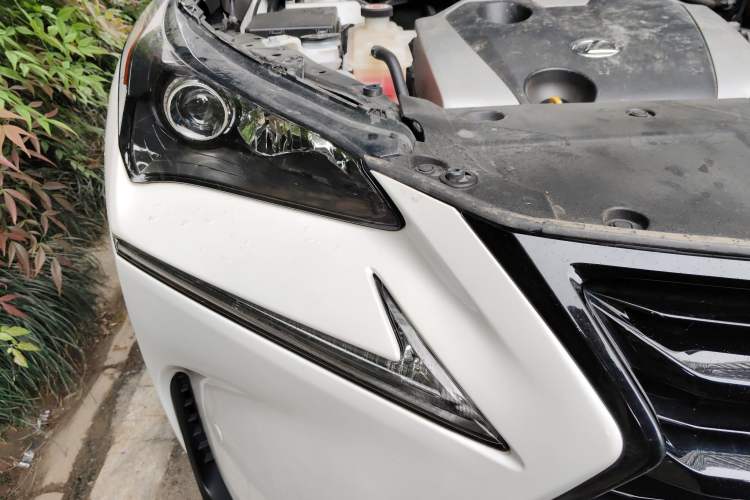 Used Lexus NX 2016 200 Special Limited Edition Right Front Headlight