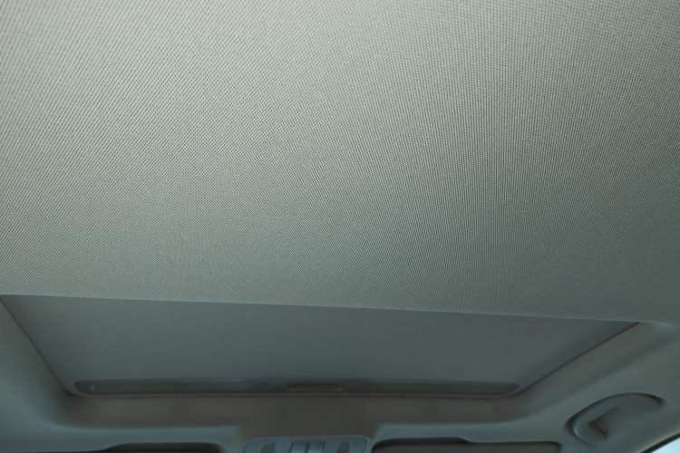 Used Buick GT 2013 GT 1.8L Automatic Fashion Edition Headliner