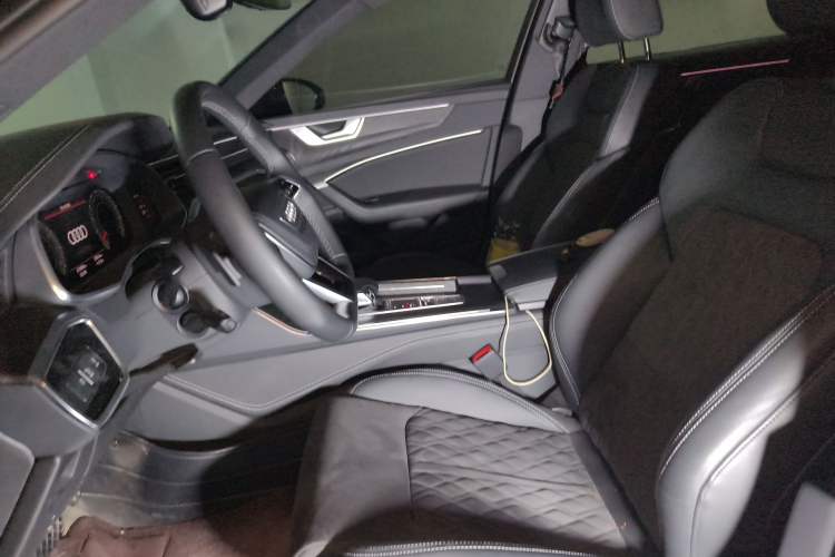 Used Audi A6L 2024 55 TFSI quattro Prestige Dynamic Edition Left Front Seat