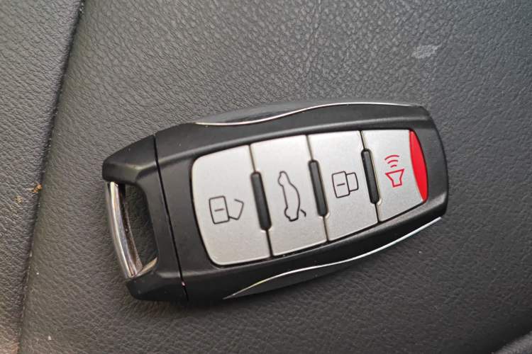 Used Haval H6 2019 Sport Edition 1.5T Automatic Two-Wheel Drive Elite Model China VI Vehicle Key