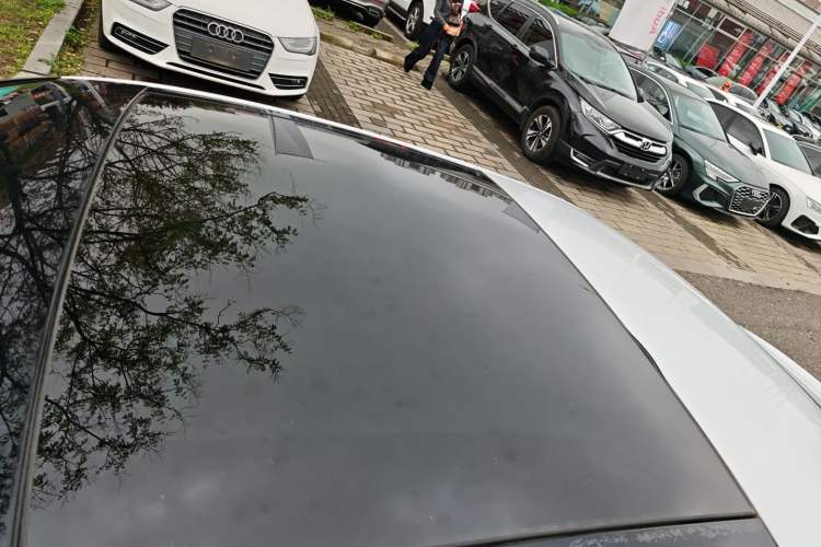 Used Audi A3 2014 Limousine 35 TFSI Automatic Comfort Model Roof