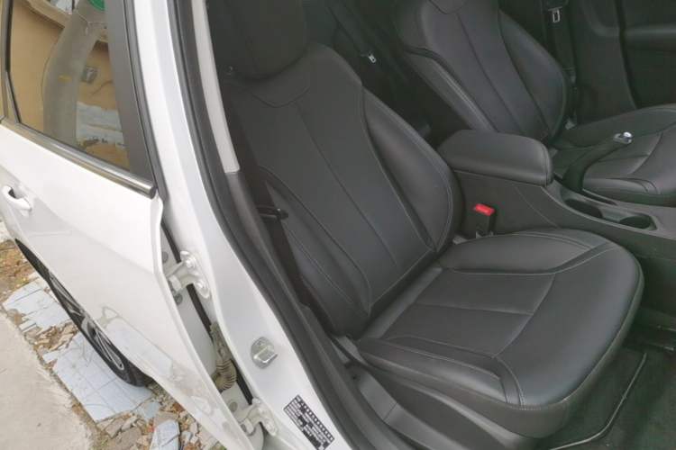 Used Buick Excelle GX 2019 18T Automatic Connected Elite Model China VI Standard
