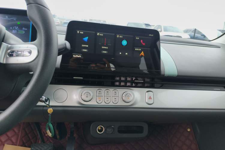 Used CHANGAN NEVO Lumin 2022 210km Sweet Edition Audio And AC Panel