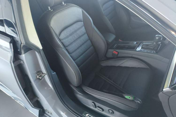 Used Volkswagen FAW-Volkswagen CC 2021 380TSI Striking Edition