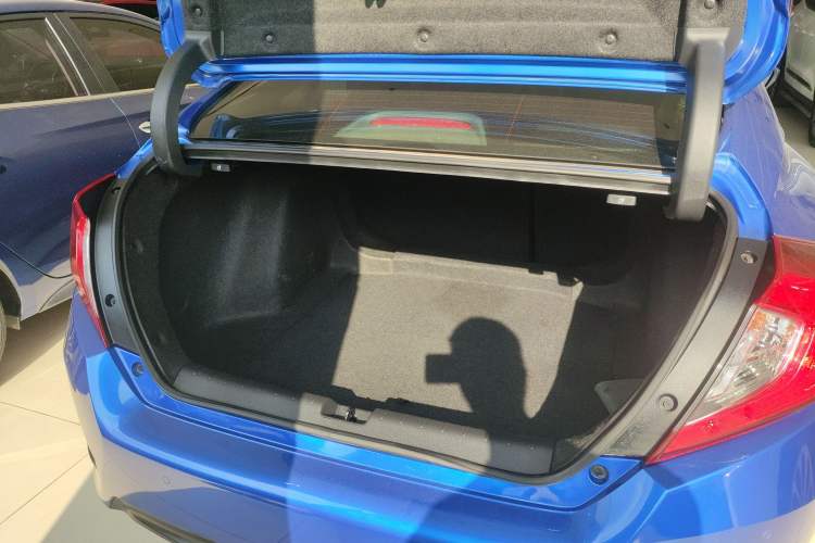 Used Honda Civic 2016 220TURBO CVT Luxury Edition