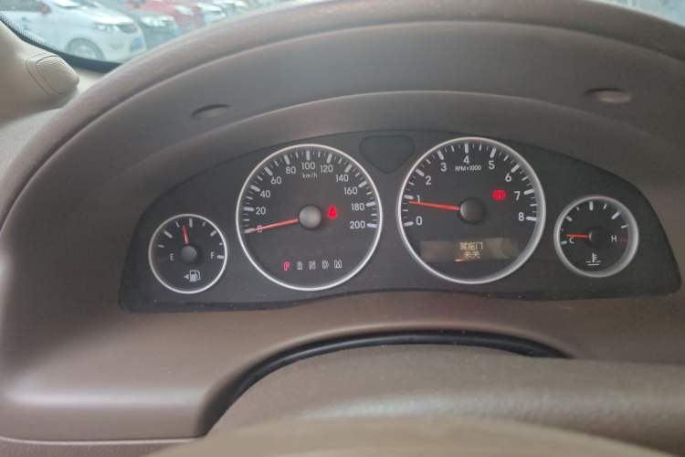 Used Buick GL8 2014 2.4L Classic Edition Instrument Cluster