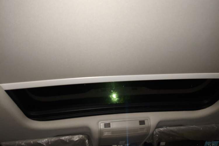 Used Volkswagen Sagitar 2019 200TSI DSG Comfort Version China VI Standard Headliner