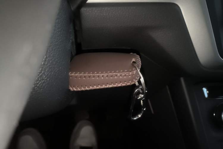 Used Volkswagen Touran 2018 Volkswagen Touran L 1.6L Manual Trend Edition Vehicle Key