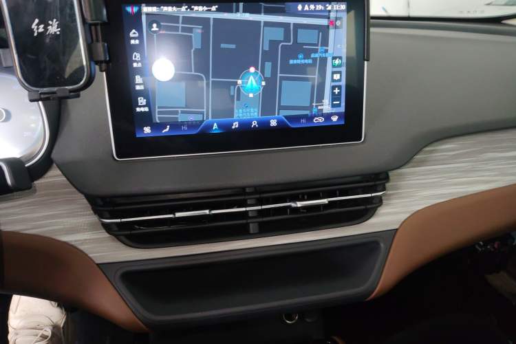 Used Hongqi E-QM5 2024 610 km PLUS