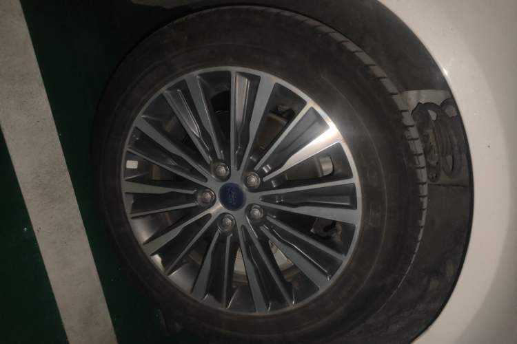 Used Ford Mondeo New Energy 2018 2.0 PHEV ZhiShang Trim
