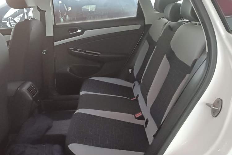 Used Jetta VS7 2023 280TSI Automatic Trend Edition