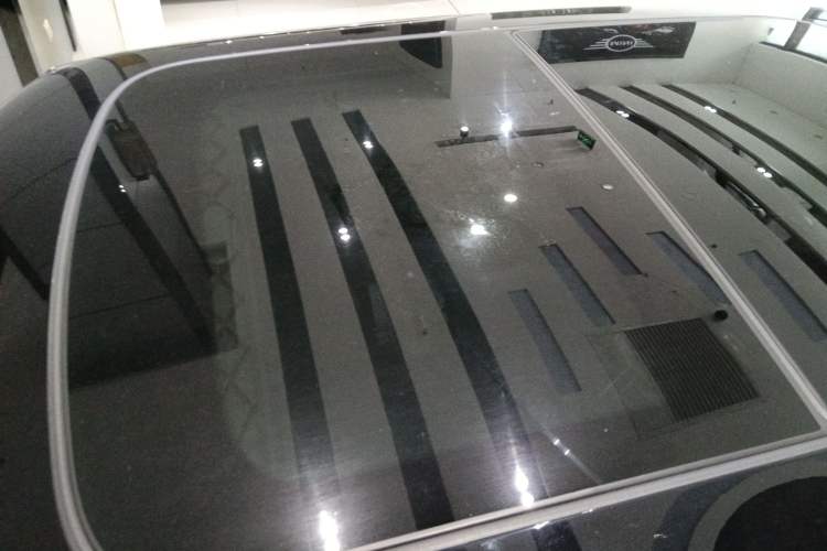 Used MINI 2019 1.5T COOPER Classic Edition Roof