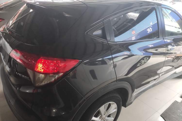 Used Honda Vezel 2019 1.5L CVT Pioneer Edition China VI